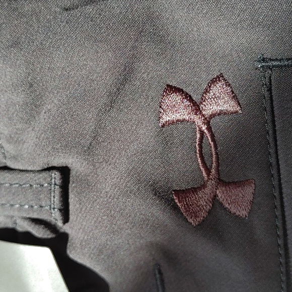 Under Armor straight leg black pants 34/32 NWT - Picture 9 of 9